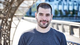 תום פחיס, צילום: Saskia Uppenkamp